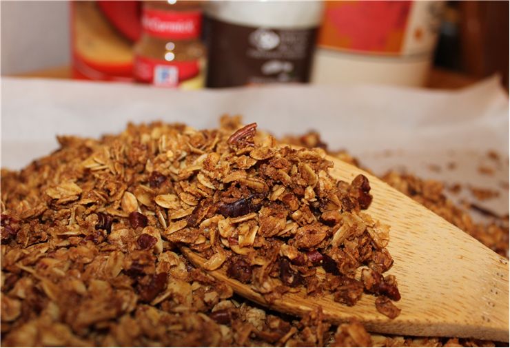 Picture Of Cereal Oats With Cinnamon And Brown Sugar