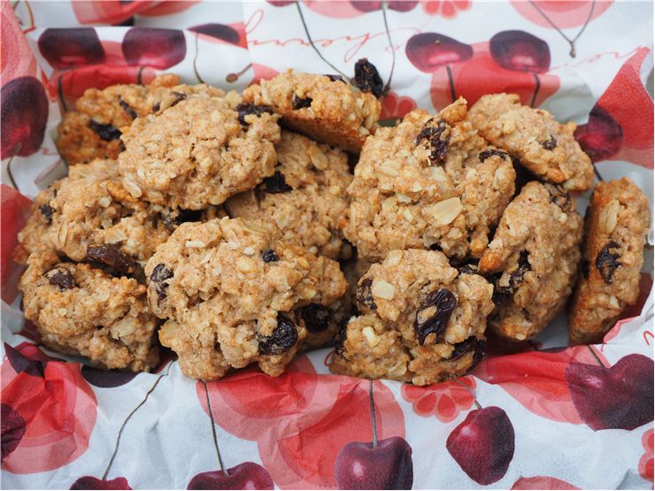 Picture Of Cookies Cereal Biscuits